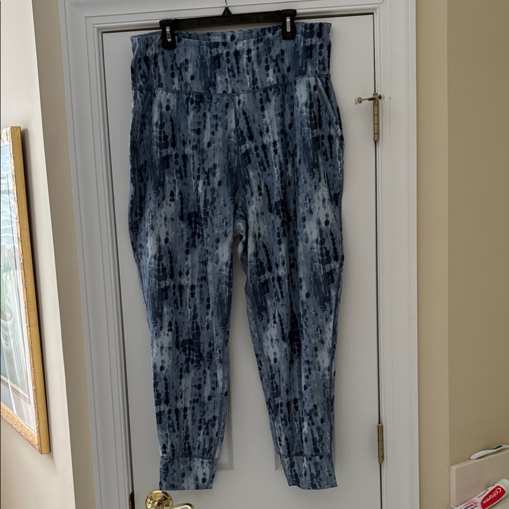 Old Navy Blue Tie-Dye Joggers XXL